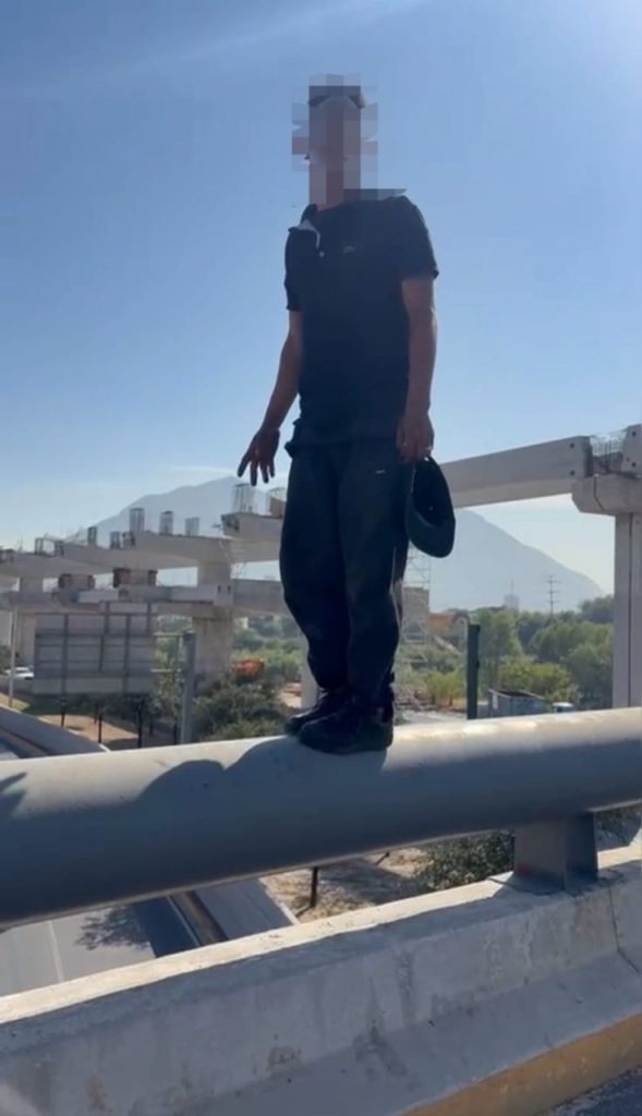 intento-de-suicidio-Policía-de-Monterrey-rescate-salud-mental-Estrategia-Escudo
