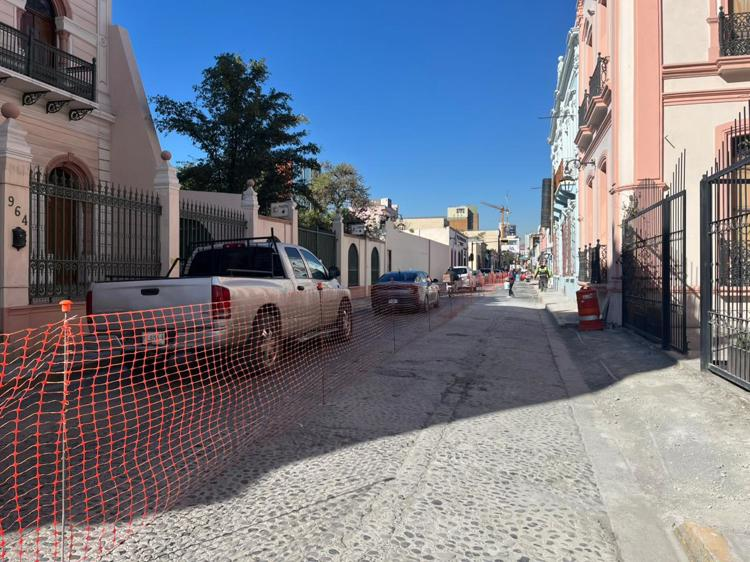 Barrio-Antiguo-Barrio-Bonito-Monterrey-semáforos-obra-municipal